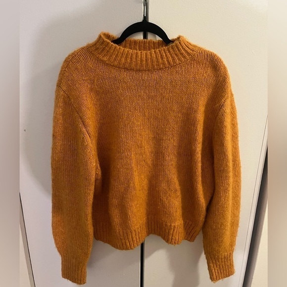 Topshop Tall knitted crew neck sweater in orange - Picture 6 of 8